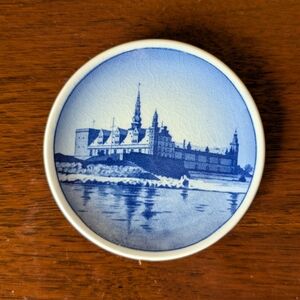 Royal Copenhagen MINI Plate Kronborg Slot (Castle) Denmark Blue & White 2010 -3”